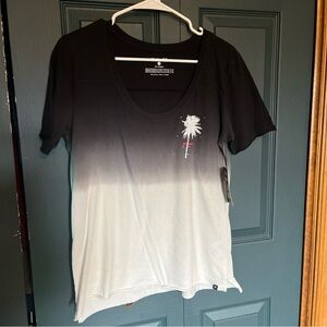 HURLEY NWT Women’s Small T-shirt Raw Edge Palm Tree Black/white 100% Cotton
